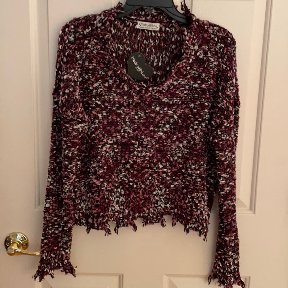 DISTRESSED SWEATER Medium